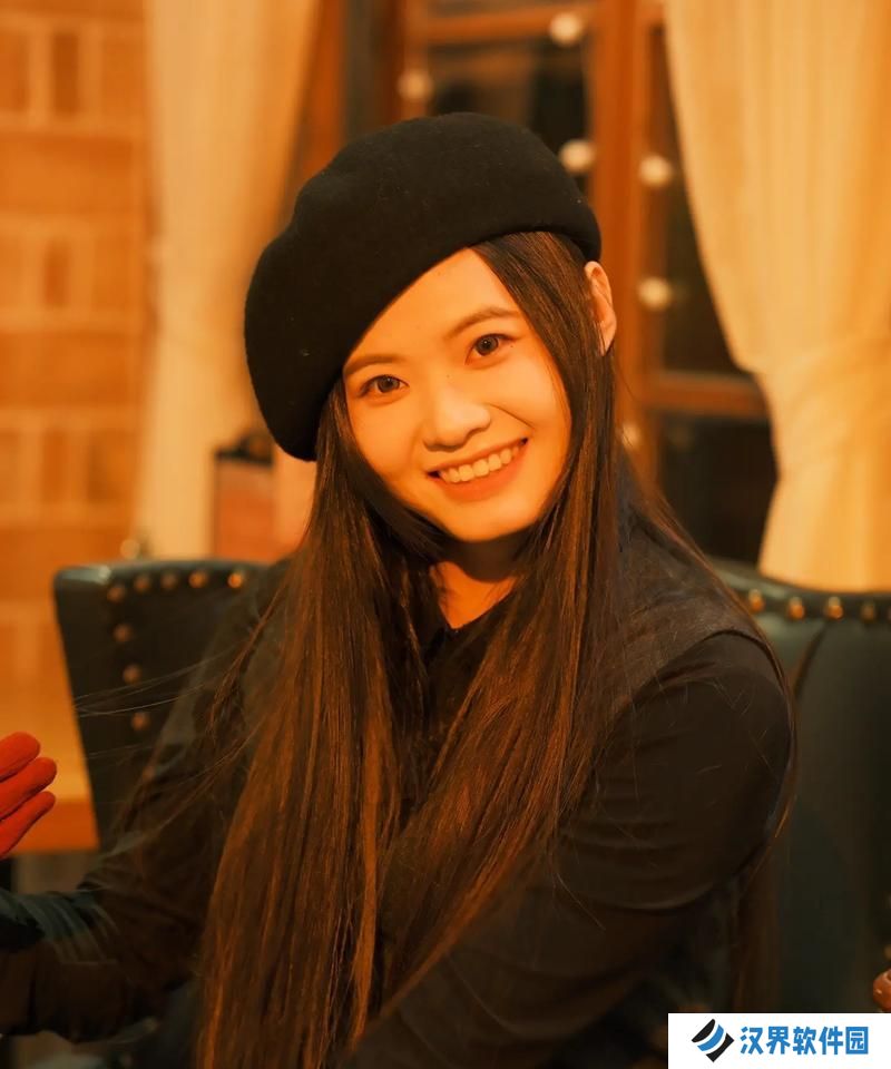 咖啡馆写真攻略（挖掘咖啡馆写真的美学魅力，流连于咖啡的香醇之中）